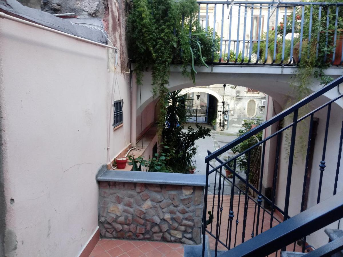Trinacria Apartments Catania Ngoại thất bức ảnh